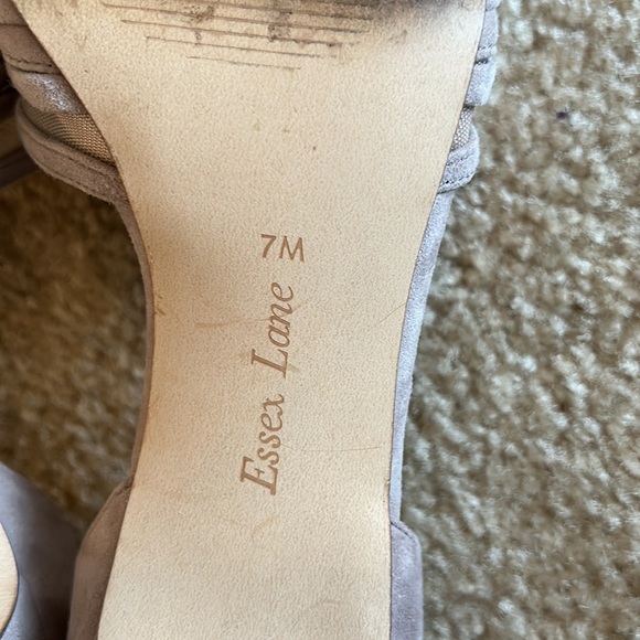 Essex Lane Heels size 7M - Picture 8 of 10